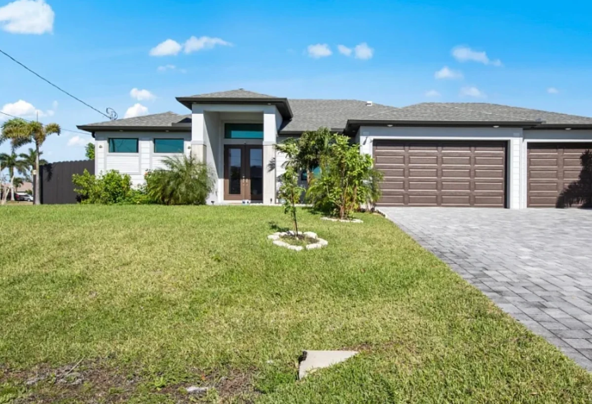 309 NE 17th St, Cape Coral, FL 33909