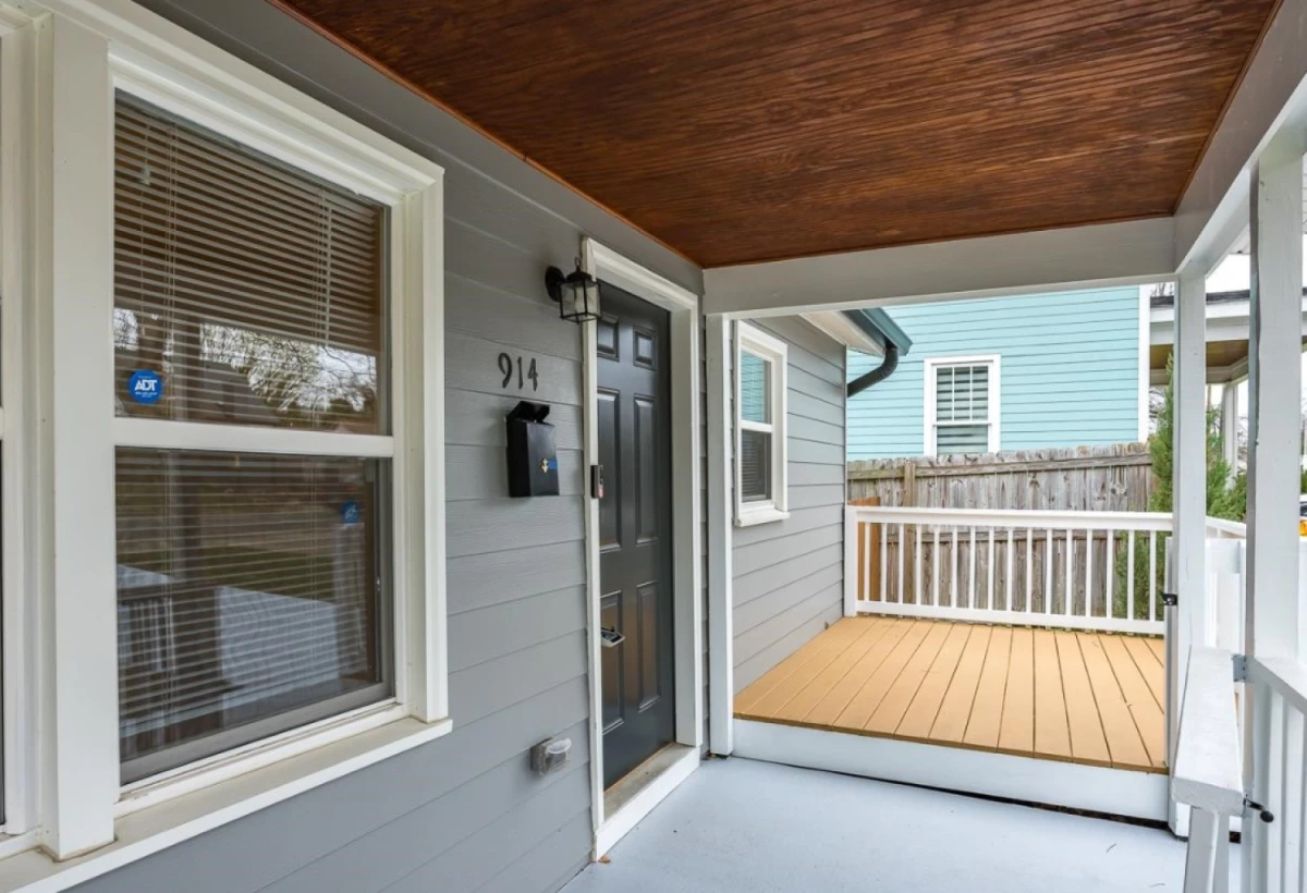 914 S Person St, Raleigh, NC 27601